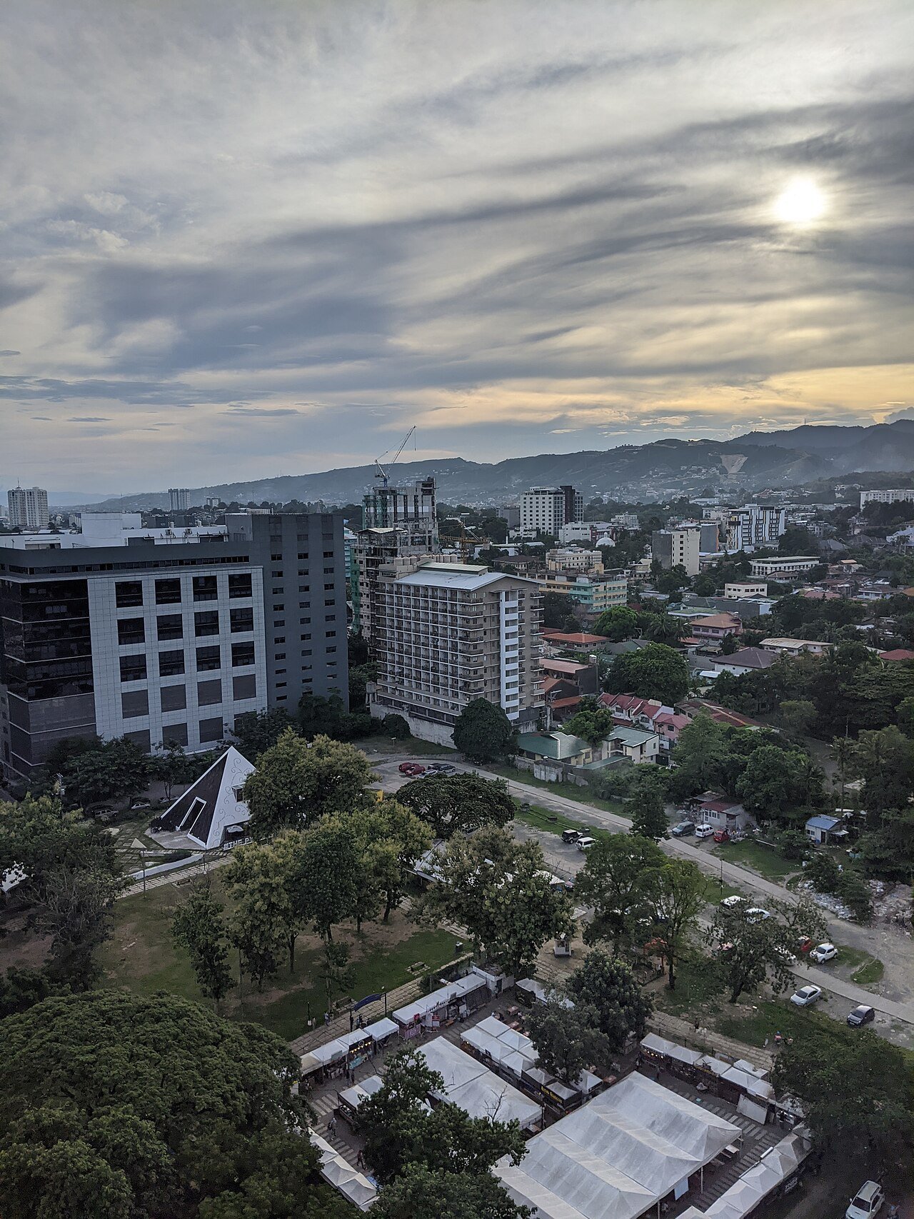 Garden Bloc, The Walk — Cebu IT Park